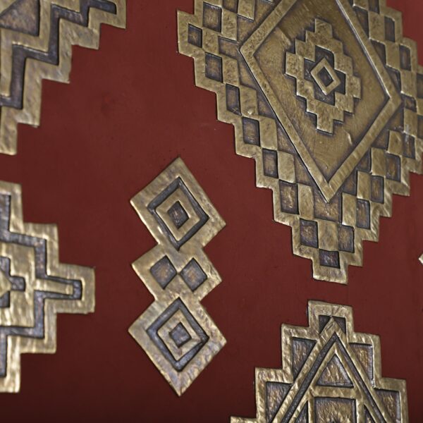 Large Brass Wall Art 90x125 cm – Handmade Moroccan Metal Panel with Embossed Design – Oxidized Patina Wood Sculpture - Image 5
